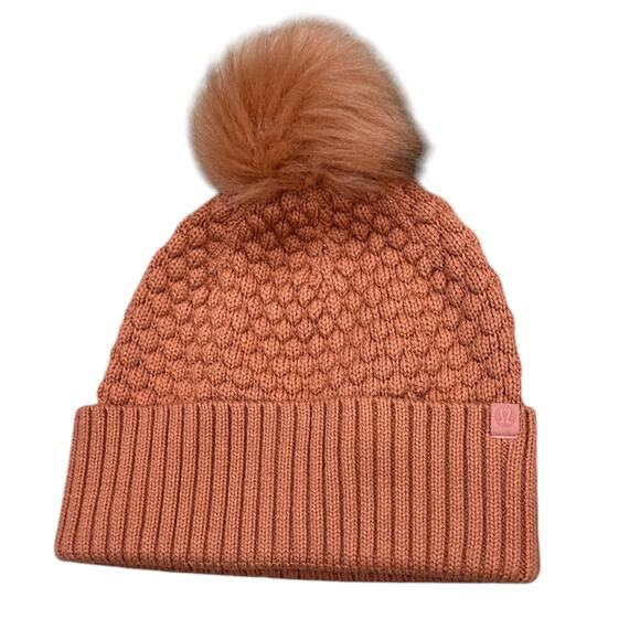 Lululemon Bubble Knit Pom Beanie - Picture 6 of 6